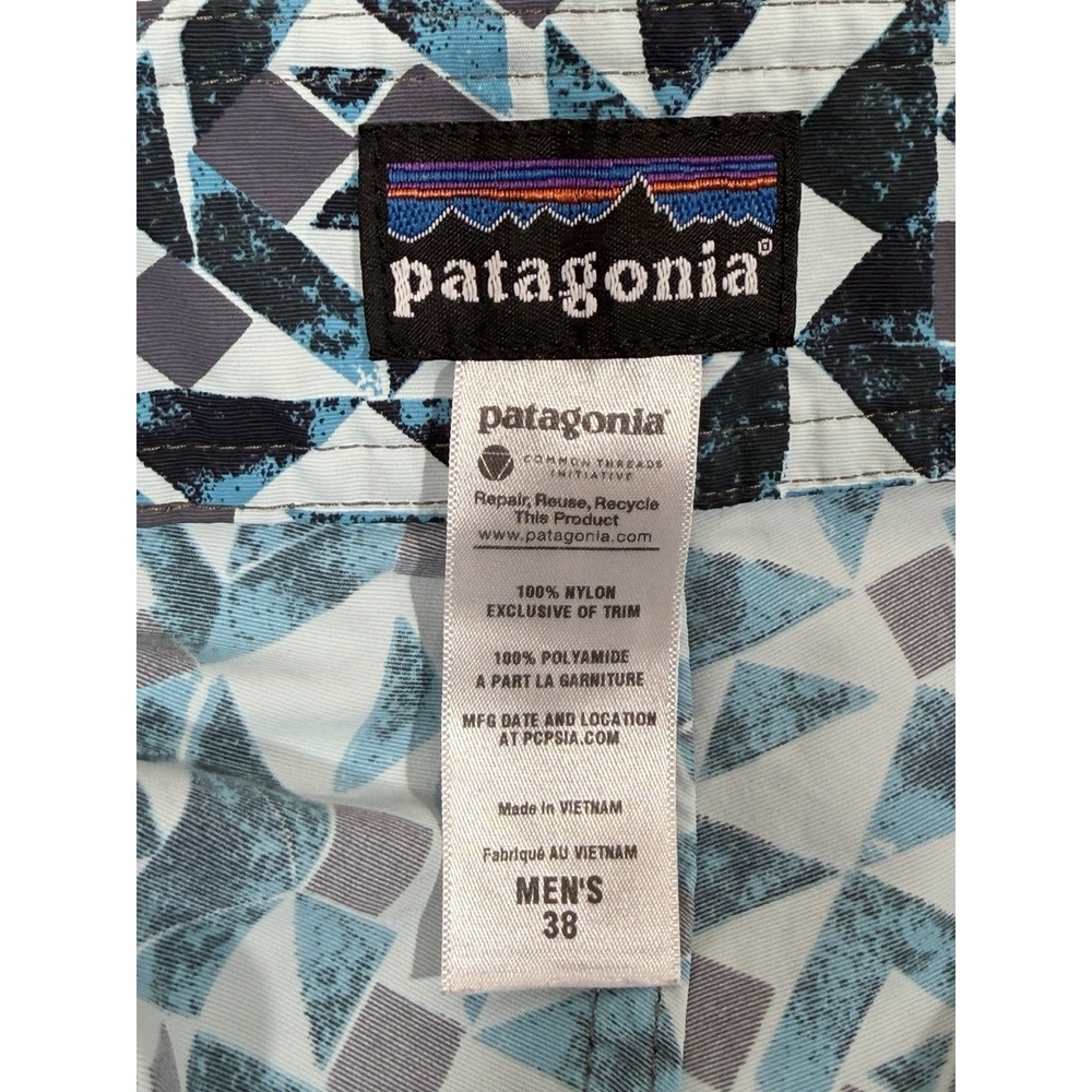 Patagonia Board Shorts Mens 38 Blue Nylon Geometric Surf Beach Gorpcore Coastal - Picture 16 of 16